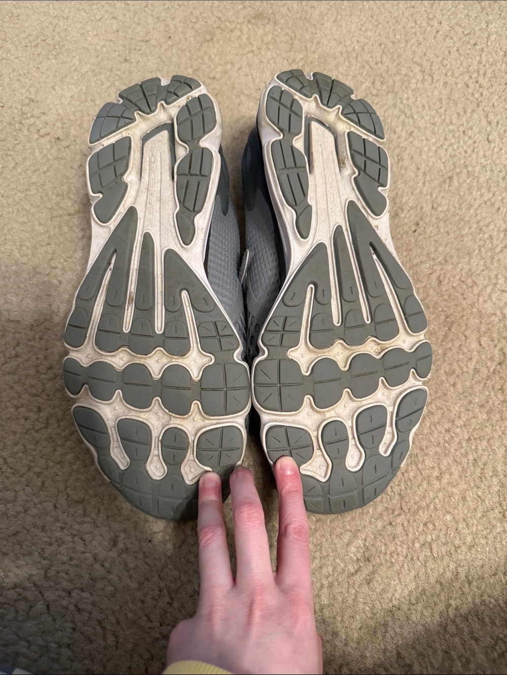 Men's Under Armour Grey Mesh Speedform Gemini 2 Athletic Sneakers - Picture 4 of 7